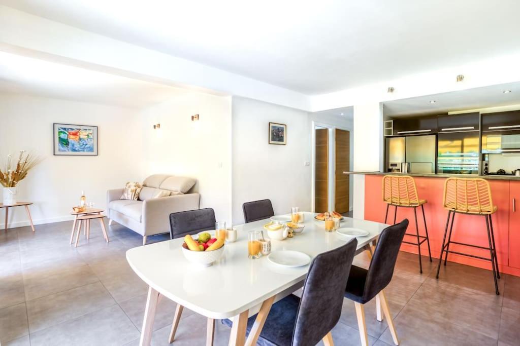 C9 - 2 Bdr 10 Min Palais Festivals & Sea - Ac, Parking & Balcony Apartment คานส์ ภายนอก รูปภาพ